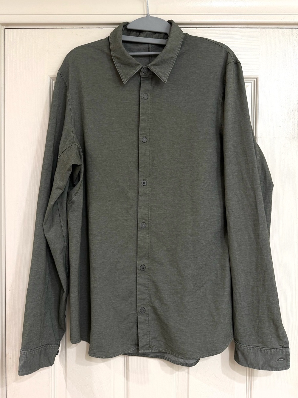 Lululemon Commission Long Sleeve Oxford Button Down Shirt Men's Medium Green